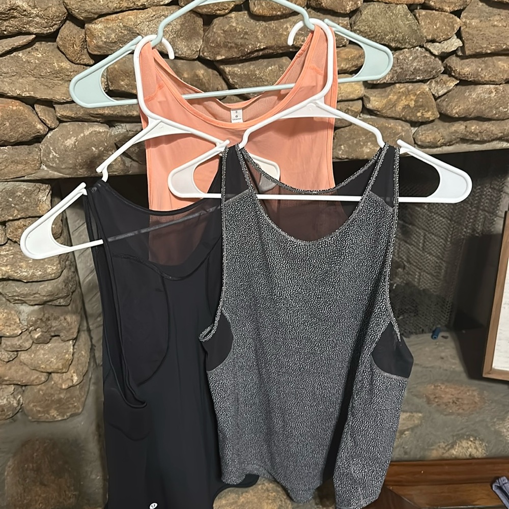 3 Lululemon sculpt tank. EUC. Size 8